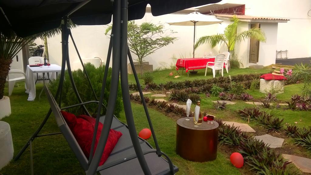 La Maison De Canelya โกโตนู ภายนอก รูปภาพ